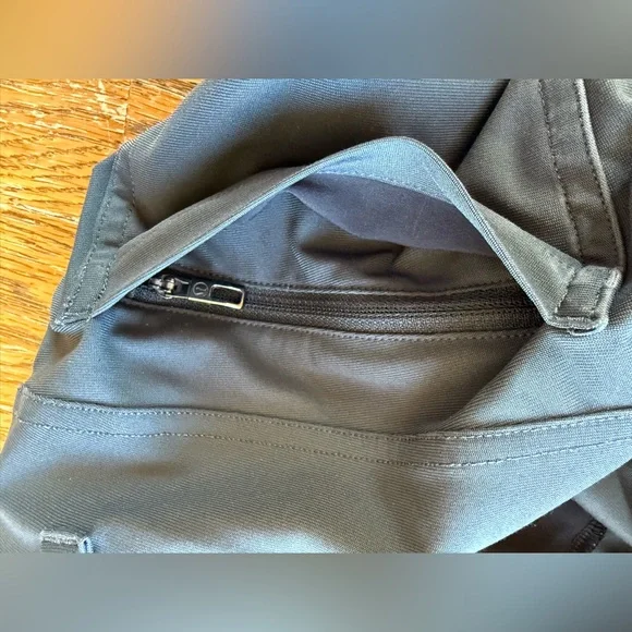 Men’s Lululemon ABC Classic Fit Pant Dark Grey 30” Waist - Picture 9 of 13